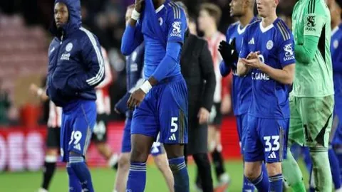 凯尔：我们亟需勇敢冲锋的战士，摒弃退缩心态。